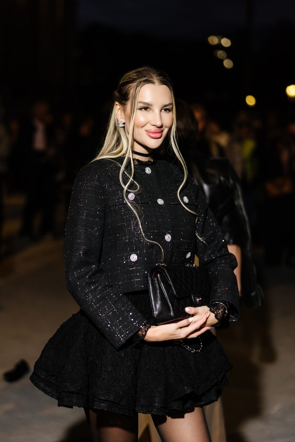У показа Chanel в Париже — 10