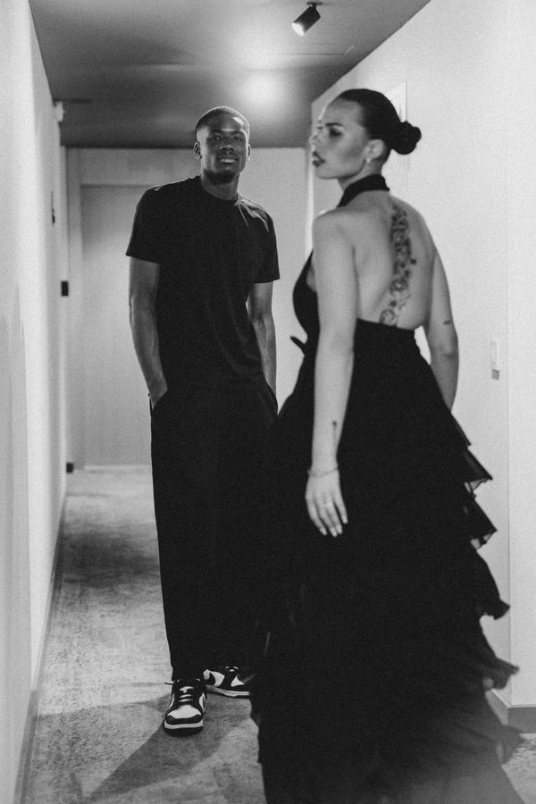 Couple, hotel corridor, Paris