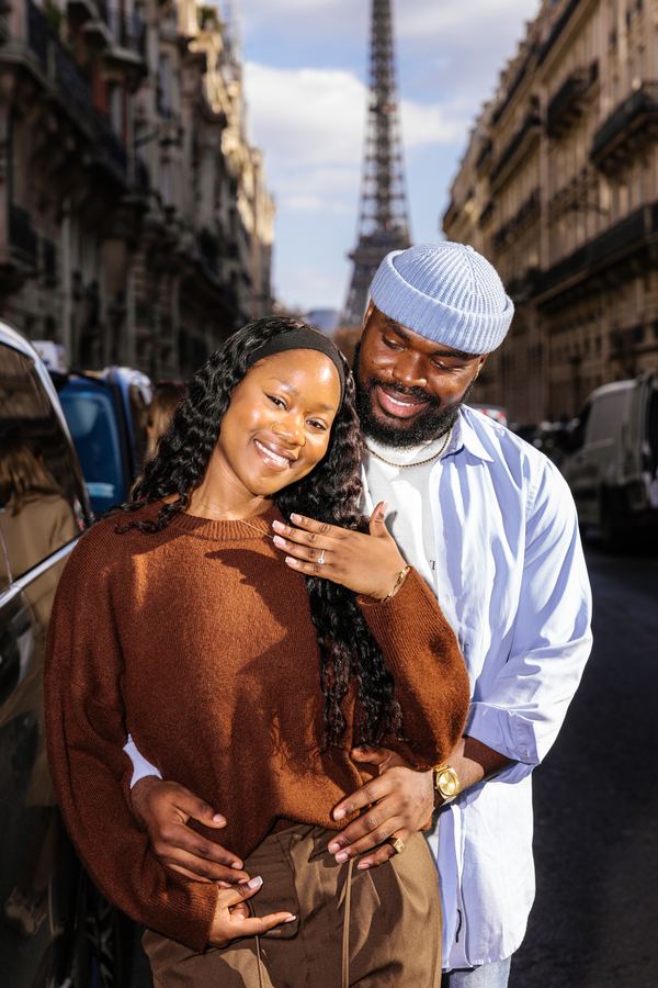Couple, Eiffel Tower, Paris
