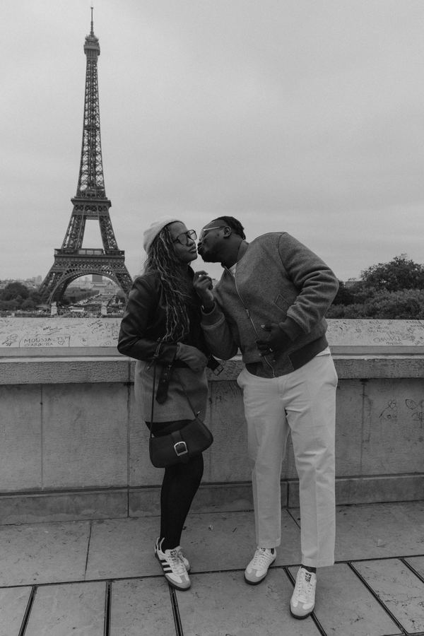 Couple, Trocadéro, Paris